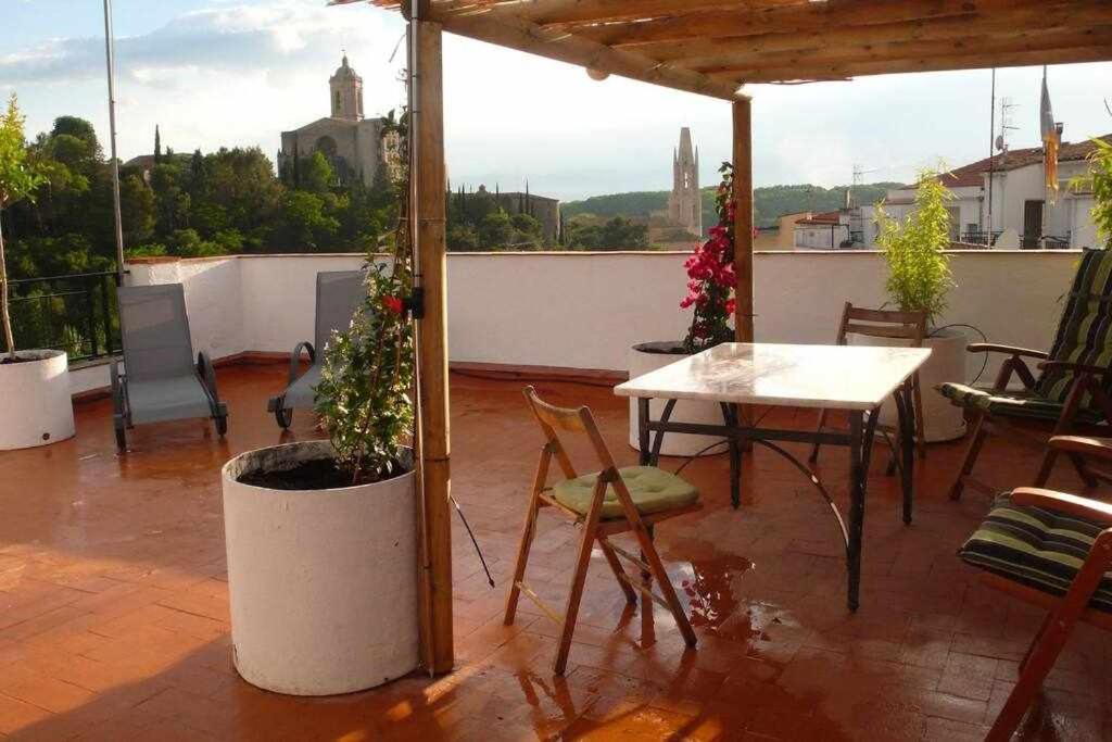 Apartamento Con Increibles Vistas Y Terraza Girona Esterno foto