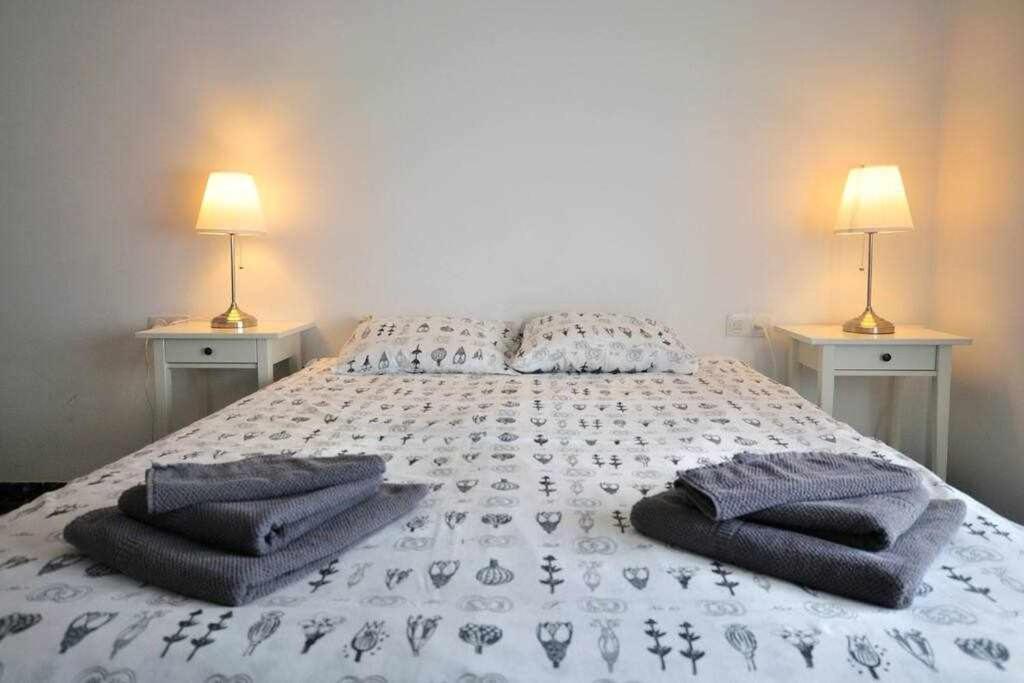 Apartamento Con Increibles Vistas Y Terraza Girona Esterno foto